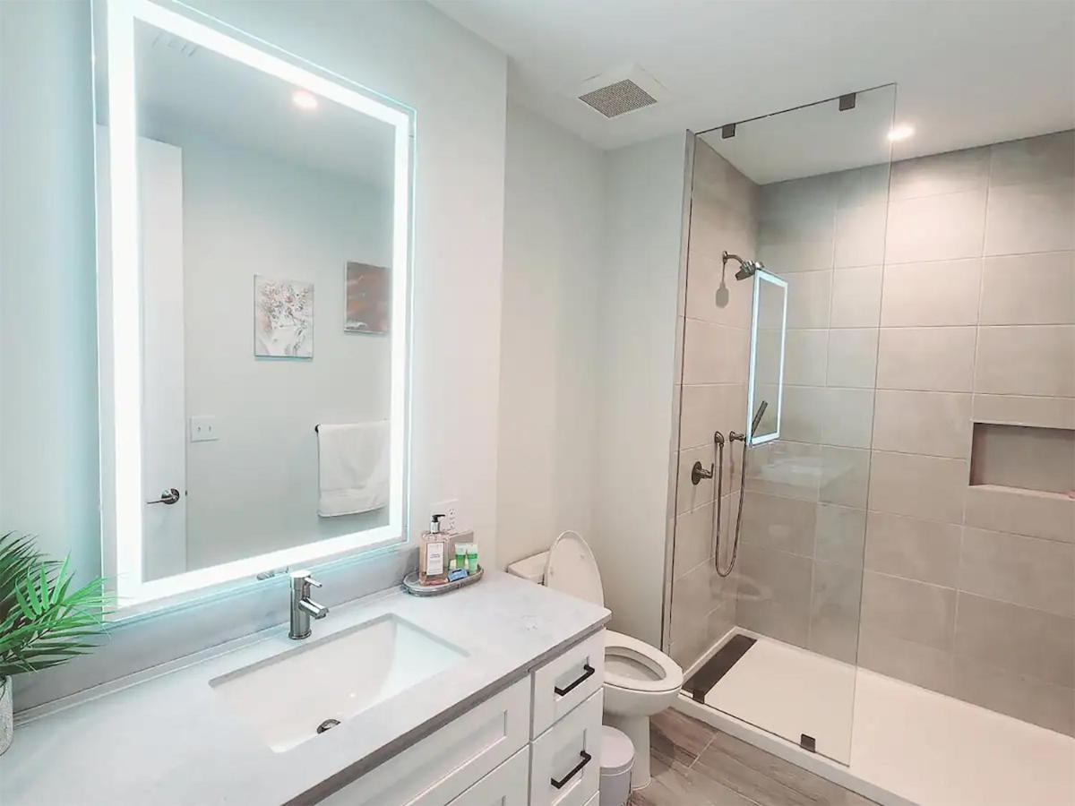 Lux Place And Cozy 3Beds 2Rooms Enjoy Life In Wpb Gym, Ev Station Nearby The Downtown And Beaches West Palm Beach Exterior photo