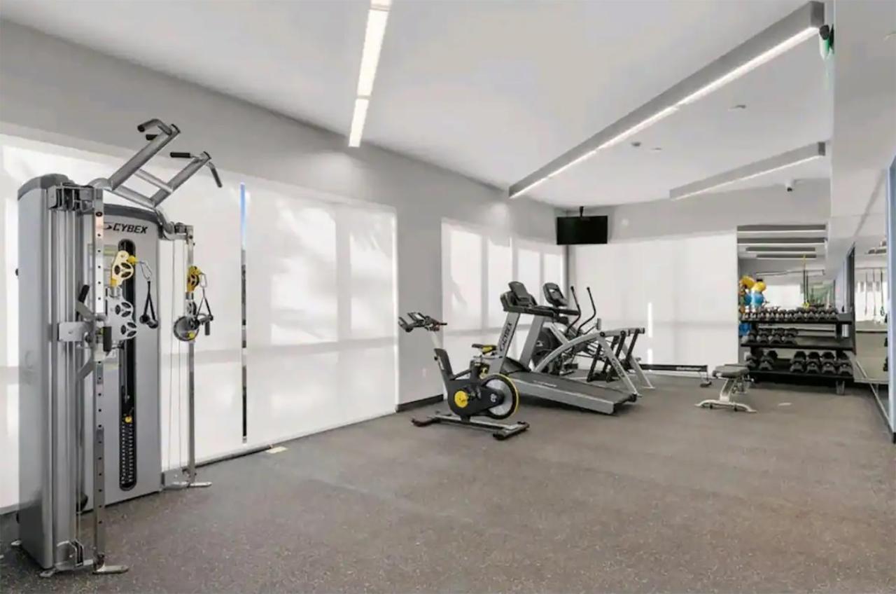 Lux Place And Cozy 3Beds 2Rooms Enjoy Life In Wpb Gym, Ev Station Nearby The Downtown And Beaches West Palm Beach Exterior photo